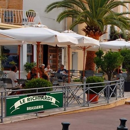 Hotel Le Richiardi Carqueiranne Buitenkant foto