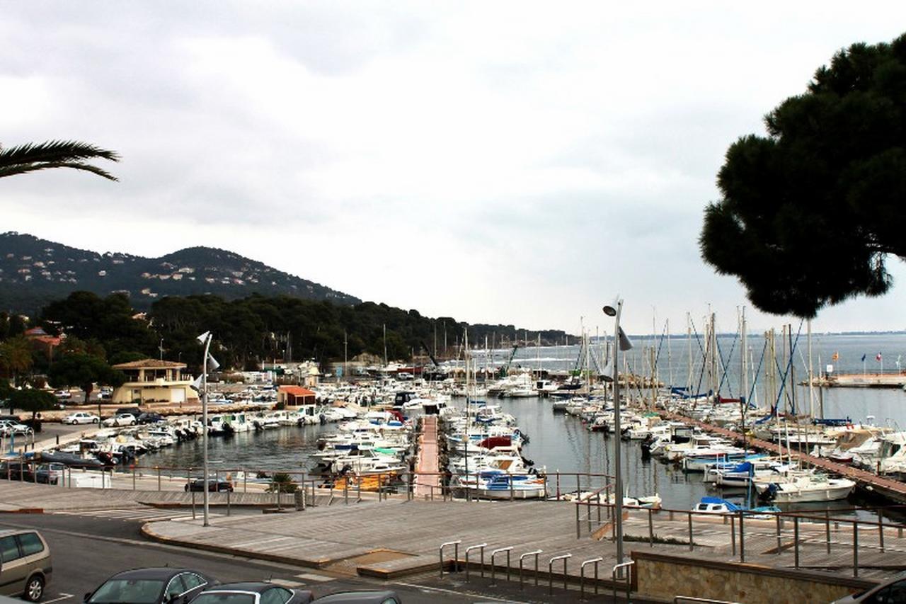 Hotel Le Richiardi Carqueiranne Buitenkant foto