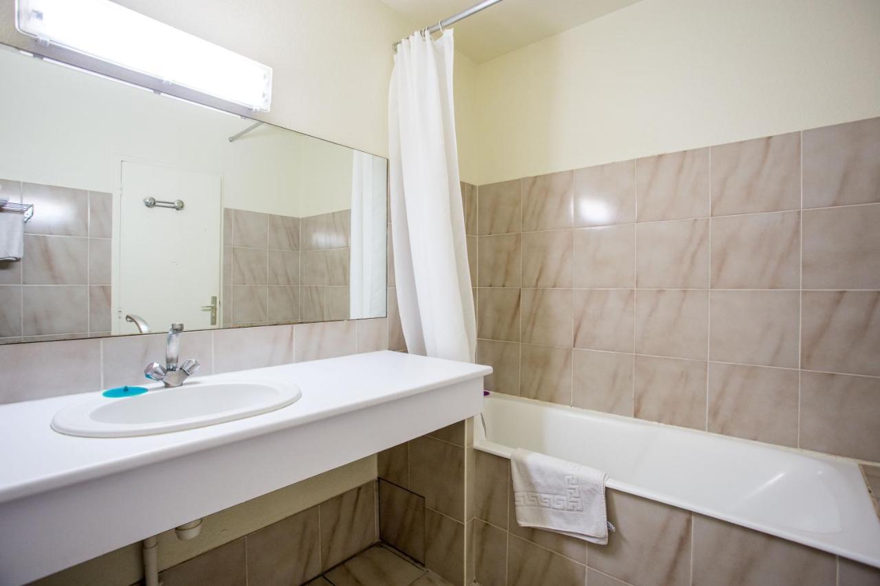 Hotel Le Richiardi Carqueiranne Buitenkant foto